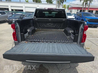 2024 Chevrolet Silverado 1500 Custom Crew Cab Short Bed 1CX - miniatura 11