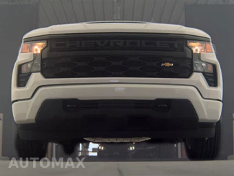 2024 Chevrolet Silverado 1500 Custom Crew Cab Short Bed 1CX - miniatura 3