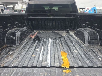 2024 Chevrolet Silverado 1500 Custom Crew Cab Short Bed 1CX - miniatura 17
