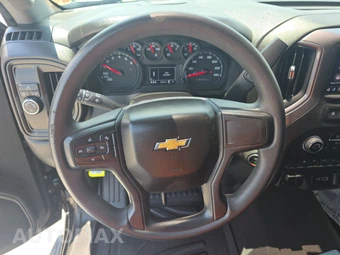 2024 Chevrolet Silverado 1500 Custom Crew Cab Short Bed 1CX - miniatura 10