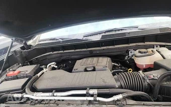 2024 Chevrolet Silverado 1500 Custom Crew Cab Short Bed 1CX - miniatura 5
