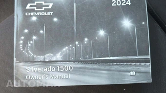 2024 Chevrolet Silverado 1500 Custom Crew Cab Short Bed 1CX - miniatura 21