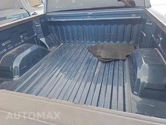 2024 Chevrolet Silverado 1500 Custom Crew Cab Short Bed 1CX - miniatura 13