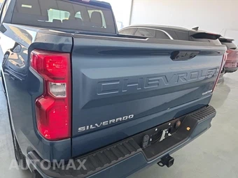 2024 Chevrolet Silverado 1500 Custom Crew Cab Short Bed 1CX - miniatura 5