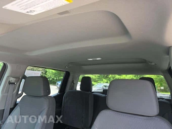 2024 Chevrolet Silverado 1500 Custom Crew Cab Short Bed 1CX - miniatura 11