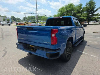 2024 Chevrolet Silverado 1500 Custom Crew Cab Short Bed 1CX - miniatura 3