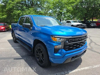 2024 Chevrolet Silverado 1500 Custom Crew Cab Short Bed 1CX - miniatura 4