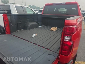 2024 Chevrolet Silverado 1500 Custom Crew Cab Short Bed 1CX – miniatura 19