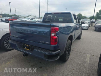 2024 Chevrolet Silverado 1500 Custom Crew Cab Short Bed 1CX - miniatura 3