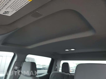 2024 Chevrolet Silverado 1500 Custom Crew Cab Short Bed 1CX - miniatura 11