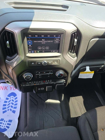 2024 Chevrolet Silverado 1500 Custom Crew Cab Short Bed 1CX - miniatura 7
