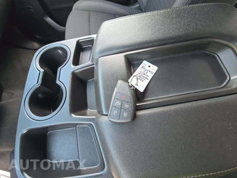 2024 Chevrolet Silverado 1500 Custom Crew Cab Short Bed 1CX - miniatura 8