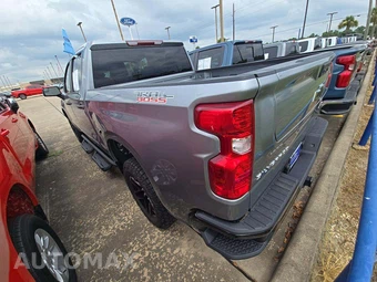2024 Chevrolet Silverado 1500 Custom Trail Boss Crew Cab Short Bed 2CX - miniatura 2
