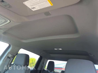 2024 Chevrolet Silverado 1500 Custom Trail Boss Crew Cab Short Bed 2CX - miniatura 8