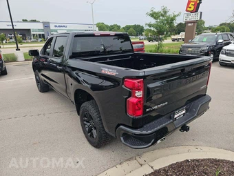 2024 Chevrolet Silverado 1500 Custom Trail Boss Crew Cab Short Bed 2CX - miniatura 2