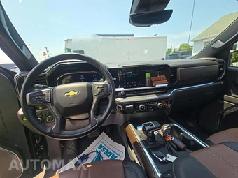 2024 Chevrolet Silverado 1500 High Country Crew Cab Medium Bed 3LZ - miniatura 10