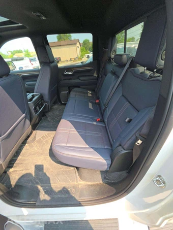 2024 Chevrolet Silverado 1500 High Country Crew Cab Short Bed - miniatura 13