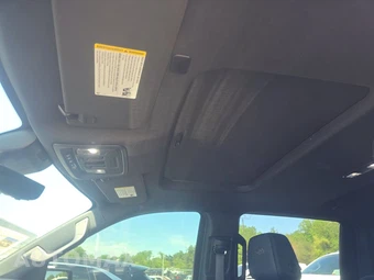 2024 Chevrolet Silverado 1500 High Country Crew Cab Short Bed - miniatura 17