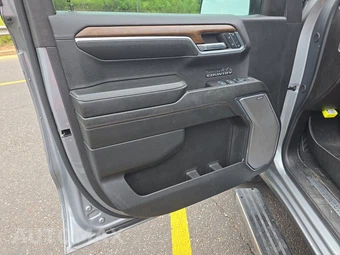 2024 Chevrolet Silverado 1500 High Country Crew Cab Short Bed 3LZ - miniatura 9