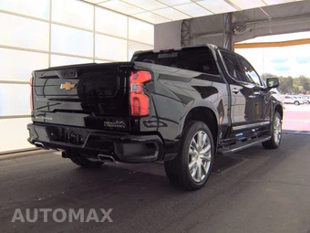 2024 Chevrolet Silverado 1500 High Country Crew Cab Short Bed 3LZ - miniatura 4