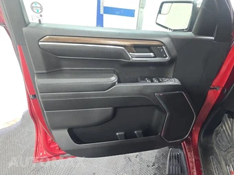 2024 Chevrolet Silverado 1500 LT Crew Cab Short Bed - miniatura 9