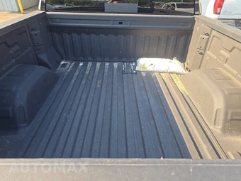 2024 Chevrolet Silverado 1500 LT Crew Cab Short Bed - miniatura 16