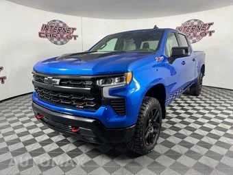 2024 Chevrolet Silverado 1500 LT Trail Boss Crew Cab Medium Bed 2LT - miniatura 3