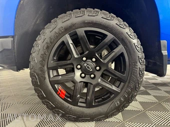 2024 Chevrolet Silverado 1500 LT Trail Boss Crew Cab Medium Bed 2LT - miniatura 42