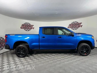2024 Chevrolet Silverado 1500 LT Trail Boss Crew Cab Medium Bed 2LT - miniatura 8