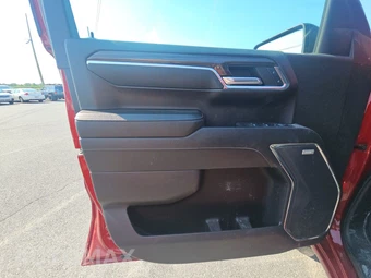 2024 Chevrolet Silverado 1500 LT Trail Boss Crew Cab Medium Bed 2LT - miniatura 9