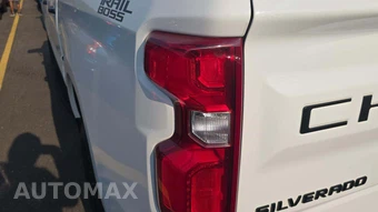 2024 Chevrolet Silverado 1500 LT Trail Boss Crew Cab Short Bed 2LT - miniatura 27