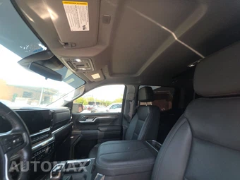 2024 Chevrolet Silverado 1500 LT Trail Boss Crew Cab Short Bed 2LT - miniatura 17