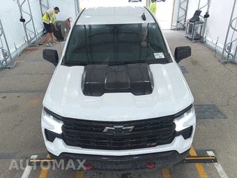 2024 Chevrolet Silverado 1500 LT Trail Boss Crew Cab Short Bed 2LT - miniatura 2