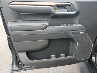2024 Chevrolet Silverado 1500 LT Trail Boss Crew Cab Short Bed 2LT - miniatura 9