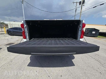 2024 Chevrolet Silverado 1500 LTZ Crew Cab Medium Bed 1LZ - miniatura 11