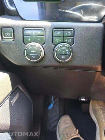 2024 Chevrolet Silverado 1500 LTZ Crew Cab Medium Bed 1LZ - miniatura 26
