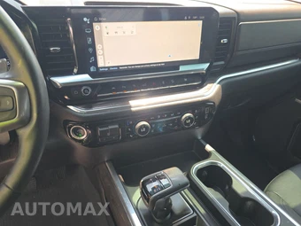 2024 Chevrolet Silverado 1500 LTZ Crew Cab Short Bed 1LZ - miniatura 11