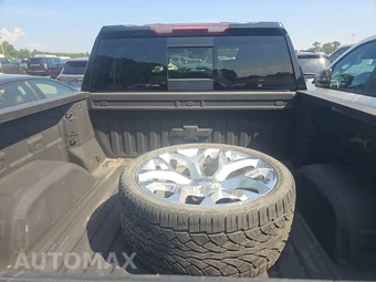 2024 Chevrolet Silverado 1500 LTZ Crew Cab Short Bed 1LZ - miniatura 16