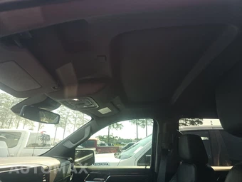 2024 Chevrolet Silverado 1500 LTZ Crew Cab Short Bed 1LZ - miniatura 17
