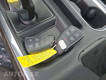 2024 Chevrolet Silverado 1500 RST Crew Cab Medium Bed 1SP - miniatura 5
