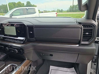 2024 Chevrolet Silverado 1500 RST Crew Cab Medium Bed 1SP - miniatura 16