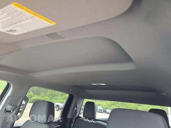 2024 Chevrolet Silverado 1500 RST Crew Cab Medium Bed 1SP - miniatura 8