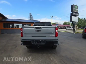 2024 Chevrolet Silverado 1500 ZR2 Crew Cab Short Bed 3LT - miniatura 4