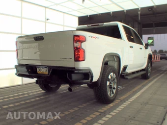 2024 Chevrolet Silverado 2500HD Custom Crew Cab Medium Bed 1CX - miniatura 4