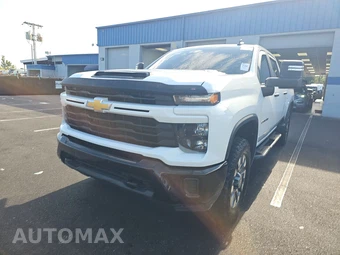 2024 Chevrolet Silverado 2500HD Custom Crew Cab Medium Bed 1CX - car from the USA, Manheim Buy-Now listing at AUTOMAX