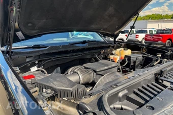 2024 Chevrolet Silverado 2500HD Custom Crew Cab Medium Bed 1CX - miniatura 40