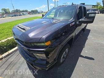 2024 Chevrolet Silverado 2500HD Custom Crew Cab Medium Bed 1CX - samochód z USA z aukcji Manheim, oferta Kup Teraz w AUTOMAX