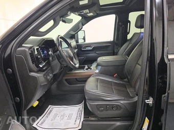 2024 Chevrolet Silverado 2500HD High Country Crew Cab Long Bed - miniatura 7