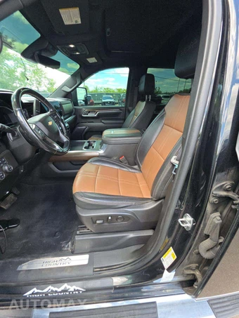 2024 Chevrolet Silverado 2500HD High Country Crew Cab Medium Bed - miniatura 3