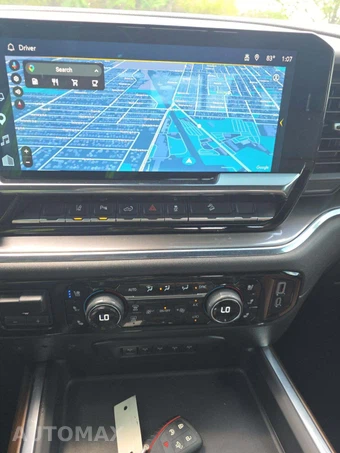 2024 Chevrolet Silverado 2500HD High Country Crew Cab Medium Bed - miniatura 7